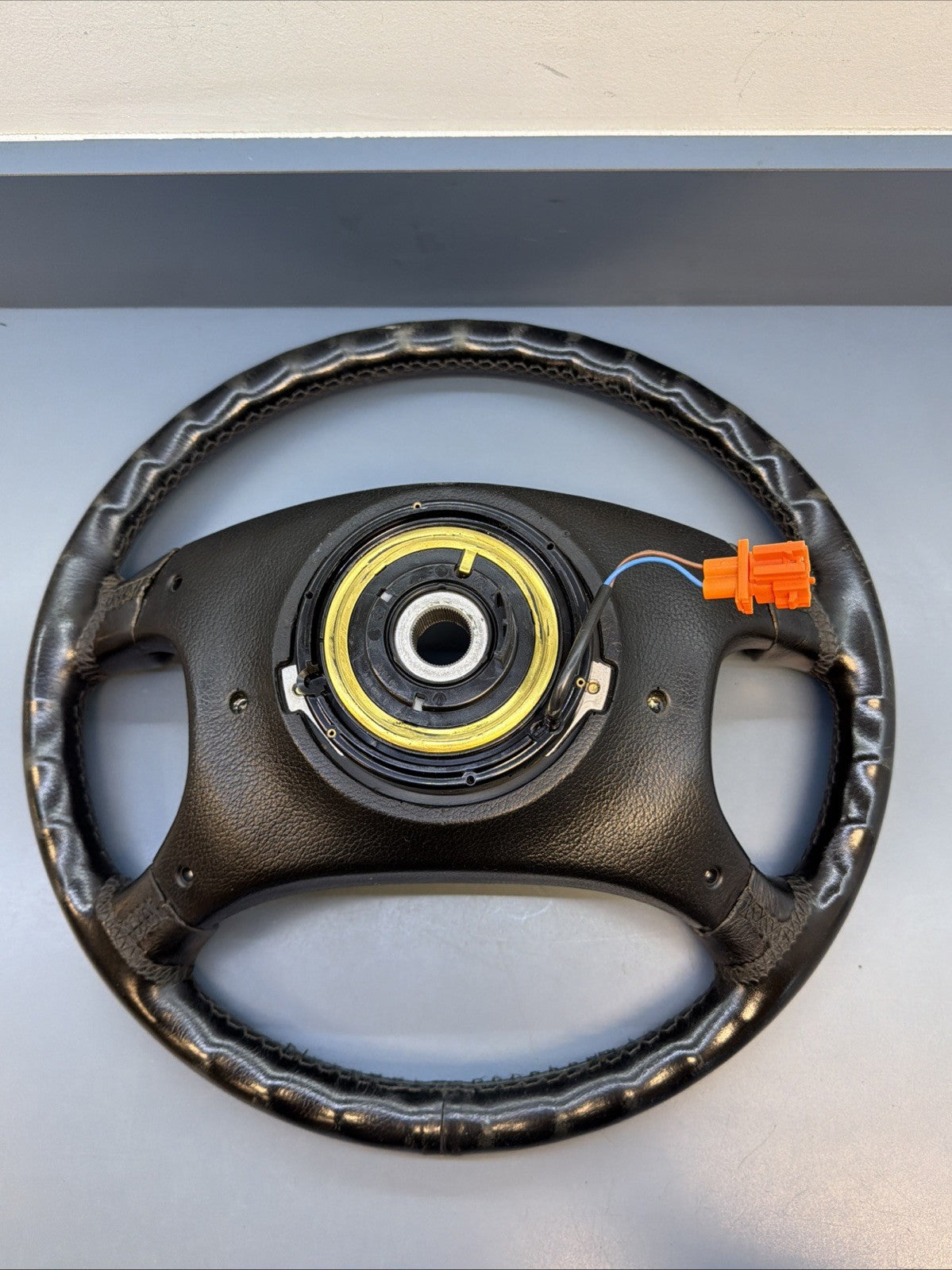92-99 Bmw E36 3 Series Front Driver Side Black Leather Steering Wheel 1159788