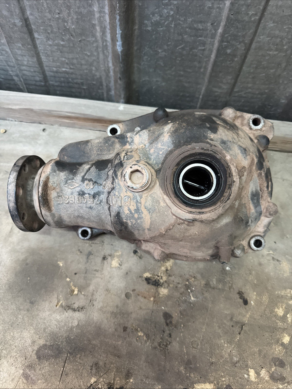 Front Differential Carrier 3.73 X3 MANUAL E83 Drive AWD Diff OEM BMW 7540626