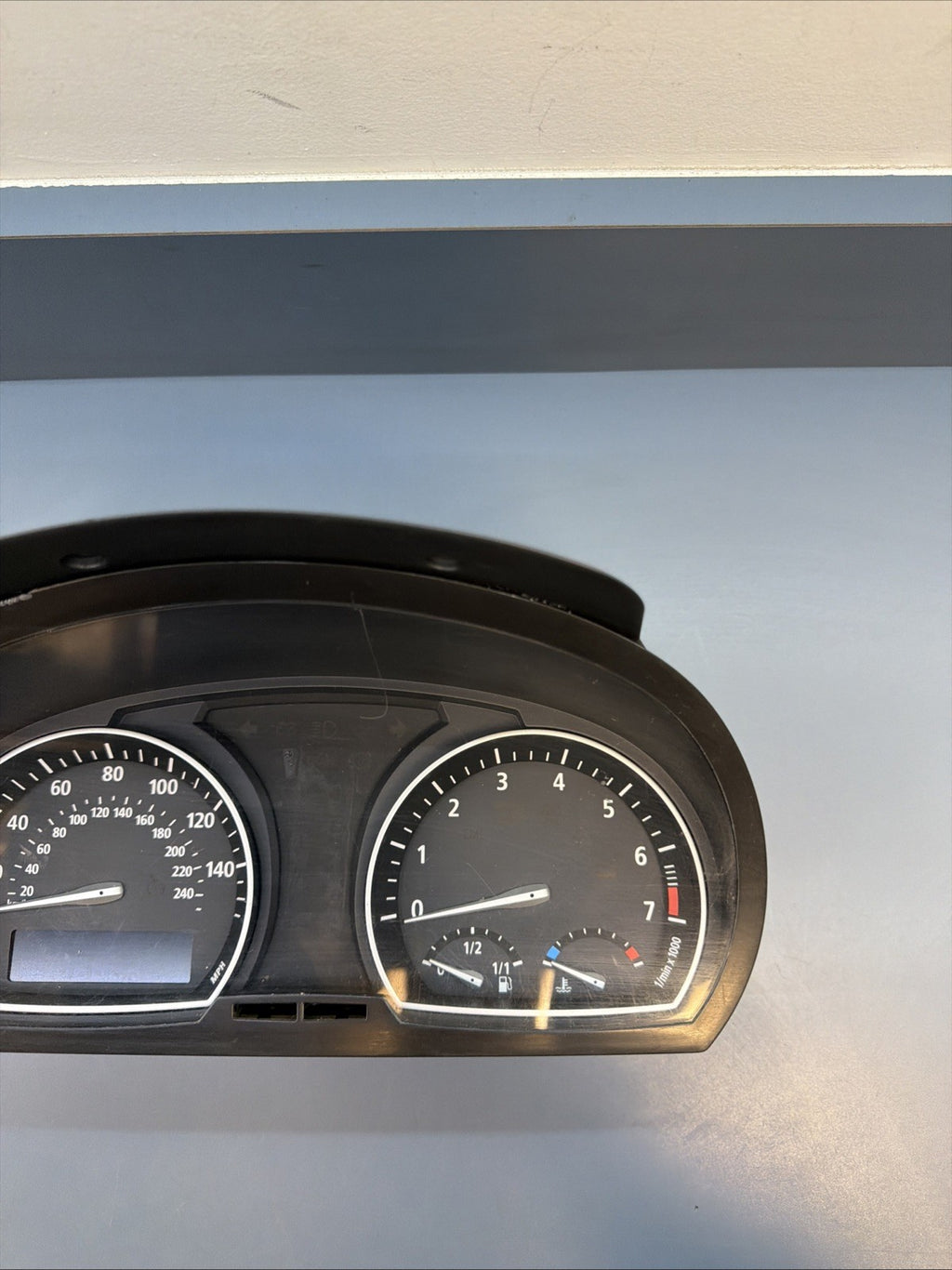 BMW E83 X3 2004 Instrument Gauge Cluster for Manual Transmission 3413131 256K