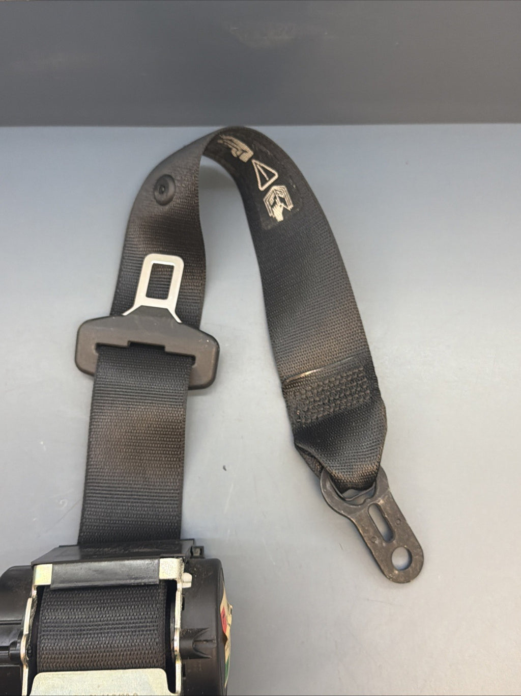 07-13 BMW E92 3-SERIES COUPE GENUINE REAR LEFT OR RIGHT SEAT BELT 608201000C
