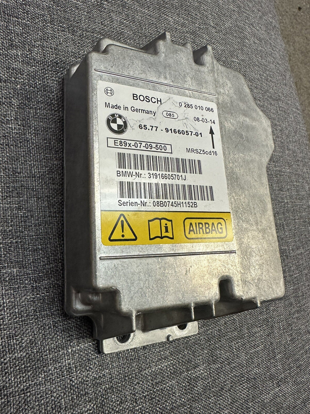 06 07 08 09 - 2012 OEM BMW E90 E91 E92 SRS Control Module Computer Bosch 9166057