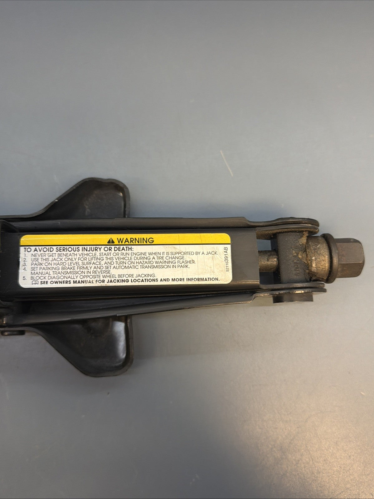 Jack Assembly 5256625AD Fits 2001-2010 Chrysler PT Cruiser 59302
