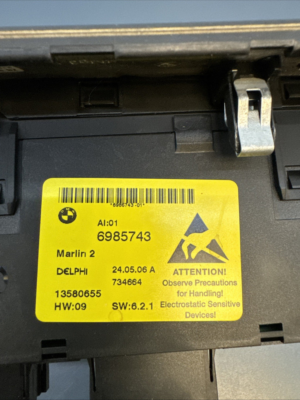 04 05 06 07 08 2004 2005 2006 2007 2008 BMW 530i 525i STORAGE BOX 7051399