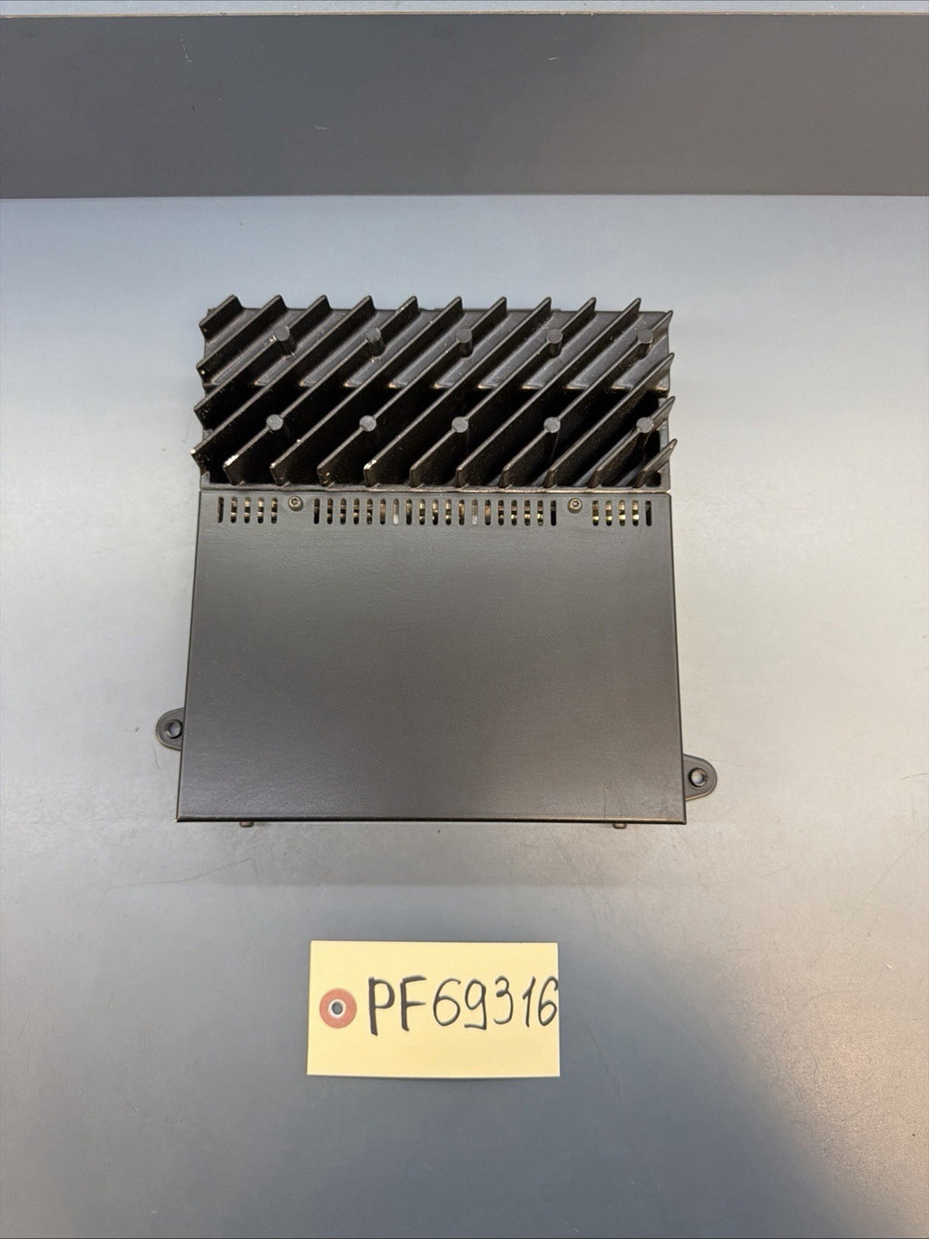 BMW 99-06 E46 3 SERIES LEAR STERIO RADIO AUDIO AMPLIFIER AMP OEM 8383871