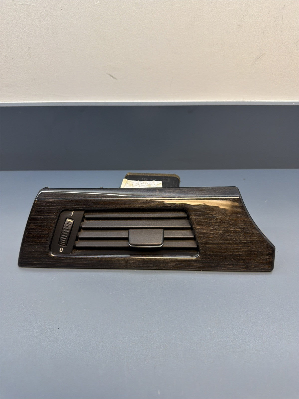 06-13 BMW E93 328i 335i Left Driver Side Dash Air Vent Flow Grill 9130459 OEM