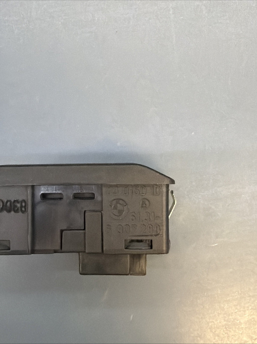 06 - 10 BMW 5series E60 OVERHEAD ROOF CONSOLE SUNROOF CONTROL SWITCH 6907288 OEM