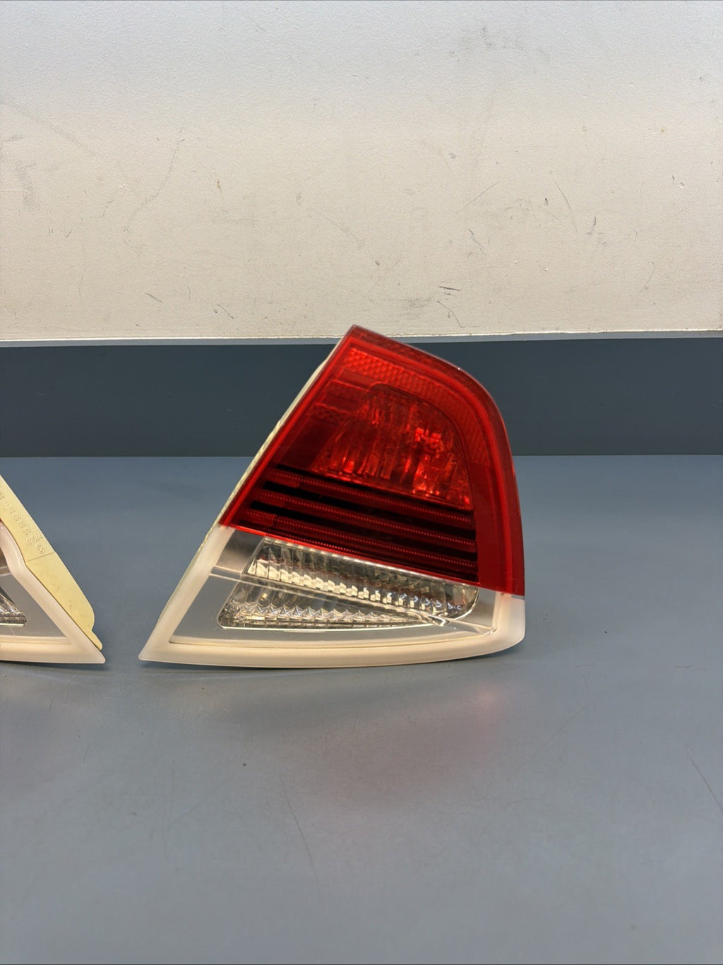 BMW PRE LCI E90 Genuine Right Left Inner Trunk Tail Lights 6937459 6937460