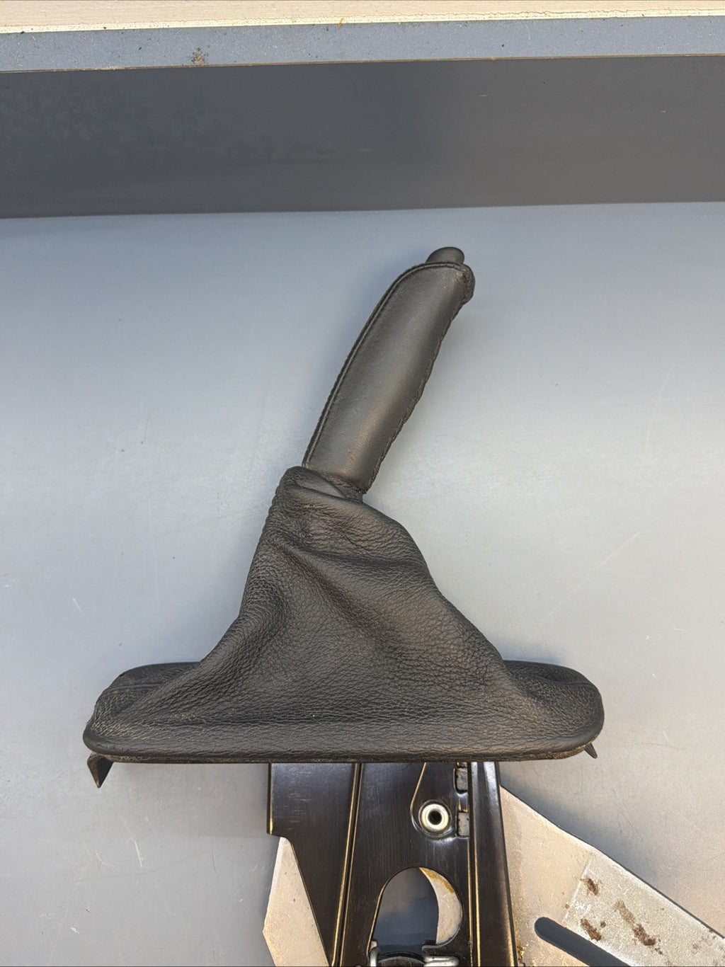 00–07 BMW E53 X5 Emergency Parking Hand Brake Assembly with Boot 6750415