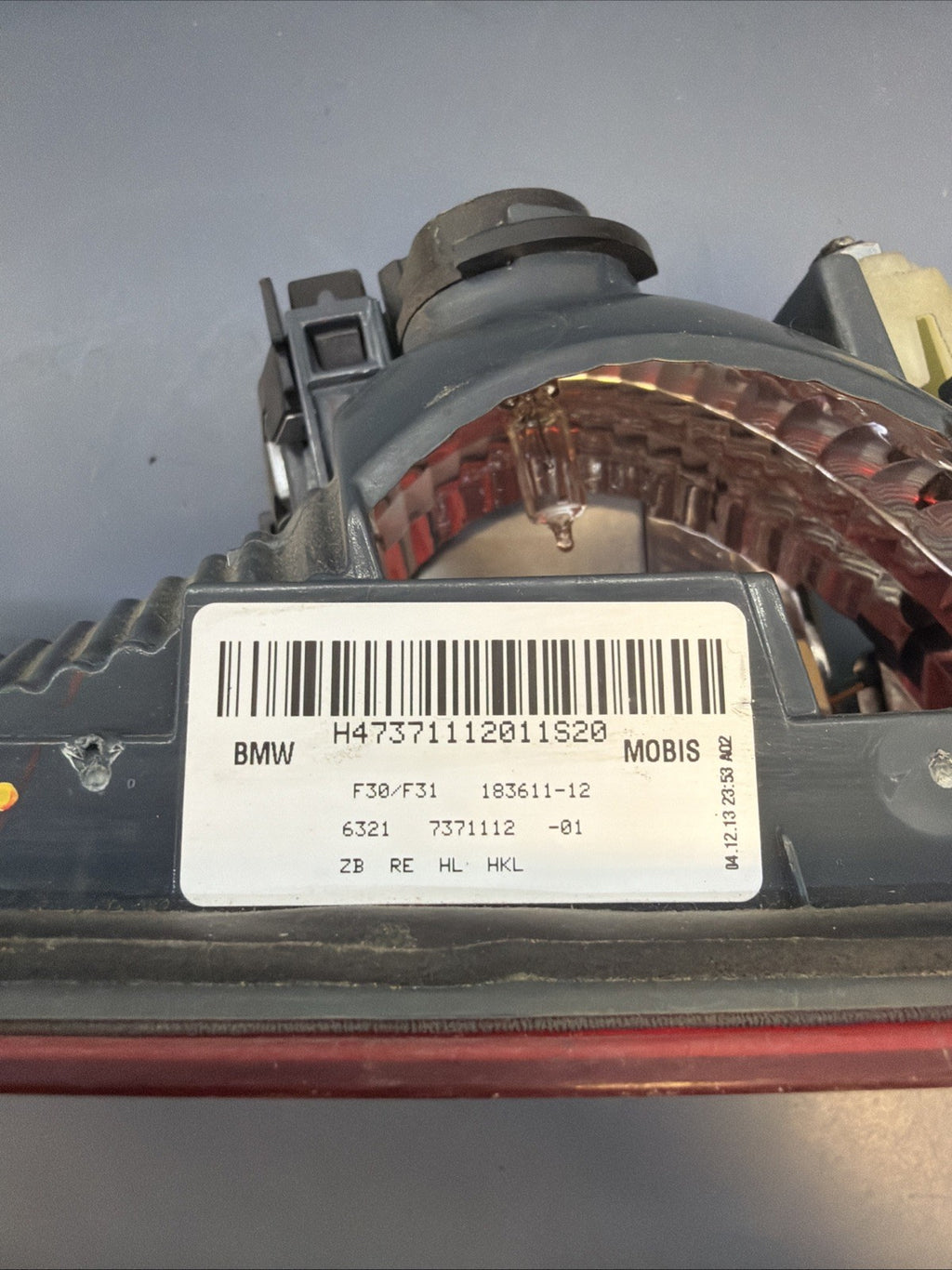 12-15 BMW 328i F30 F31 REAR RIGHT PASSENGER TRUNK TAILGATE LIGHT OEM 7371112