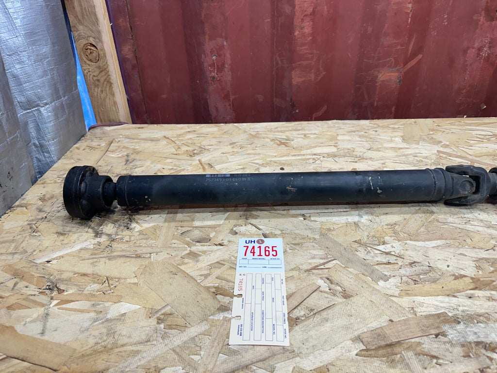 OEM BMW REAR DRIVESHAFT FITS AUTOMATIC 04-10 E60 E61 525 528 530 535 7573493