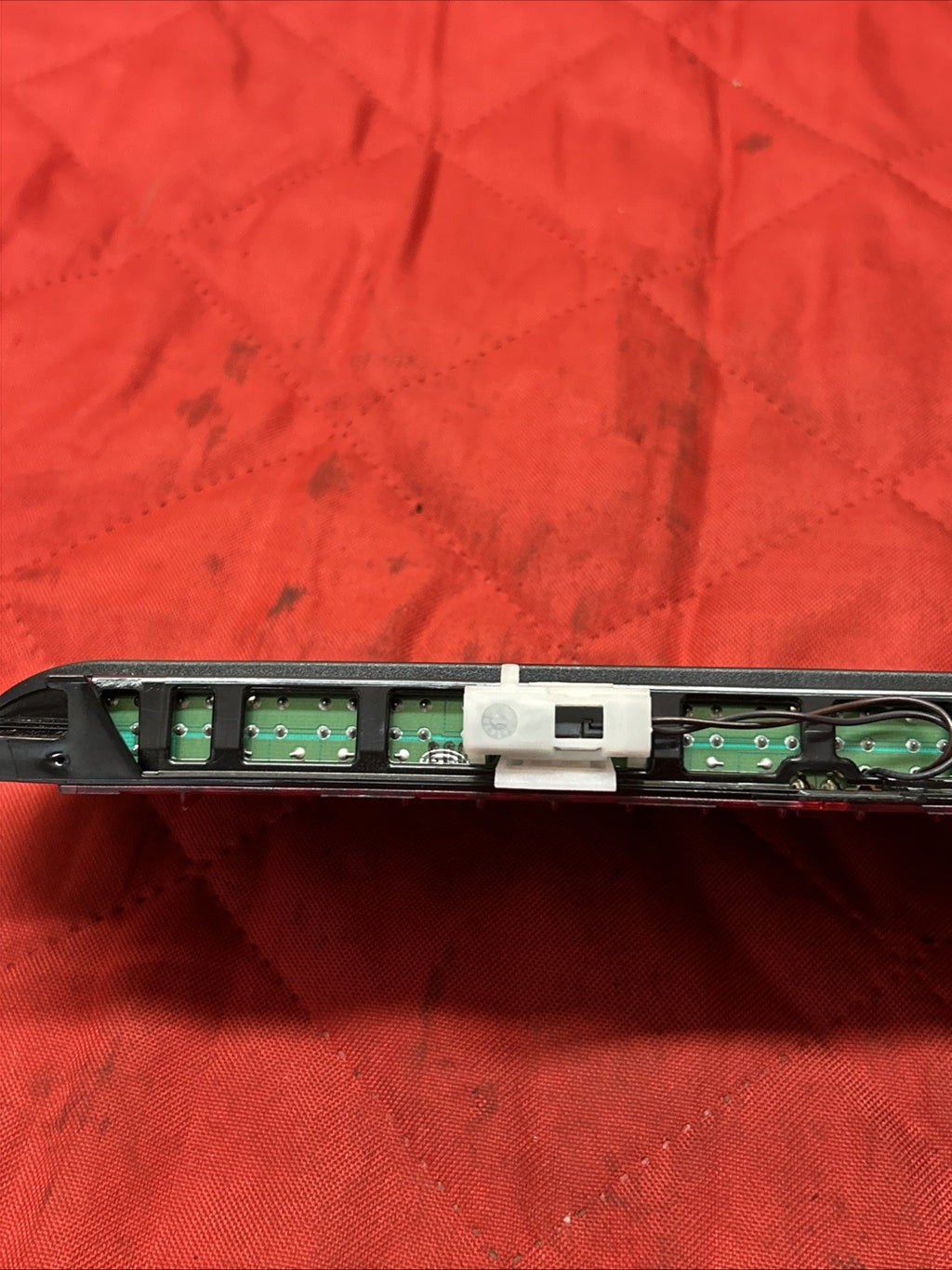 2006-2011 BMW E90 SEDAN 328I 330I 335I M3 THIRD BRAKE STOP LIGHT LAMP 7146059