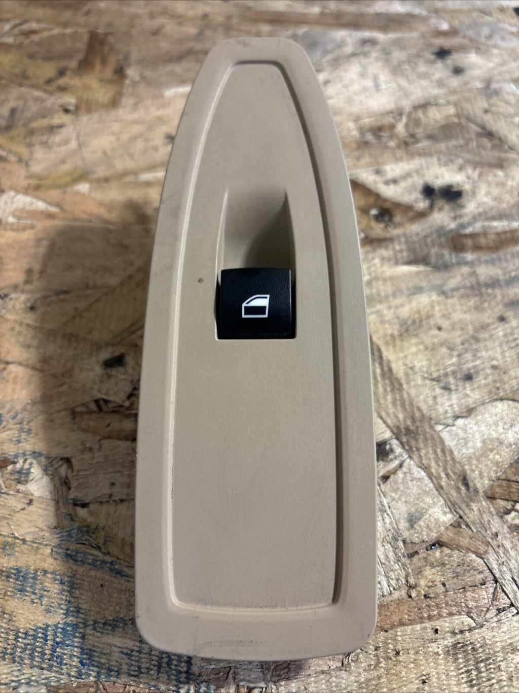 12-17 BMW F30 320 328 335 FRONT RIGHT DOOR WINDOW SWITCH W/ TRIM 7283836 OEM