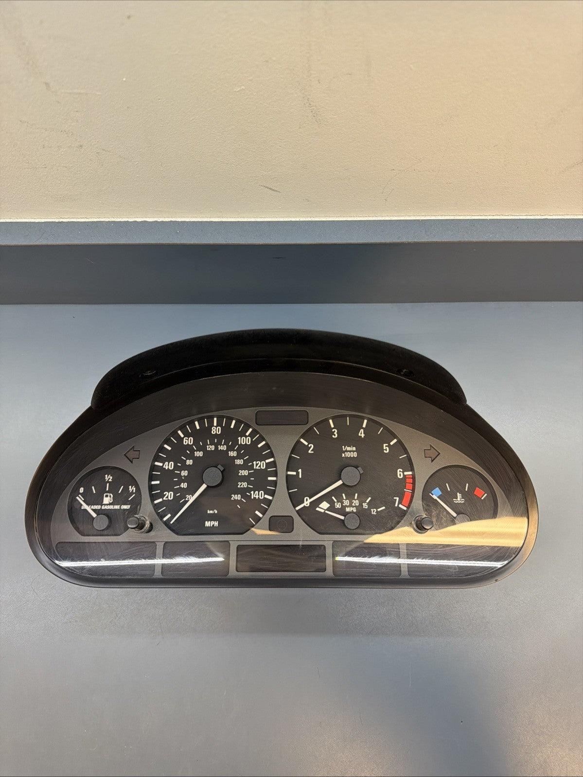 2001-2003 BMW 325i AT Speedometer Instrument Cluster MPH OEM 6910284 199K MILES