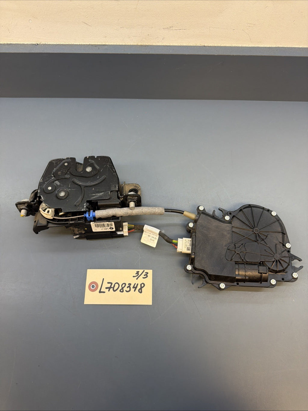 2011- 2017 BMW X3 F25 Rear Tailgate Soft Power Lock Actuator Motor OEM 912935
