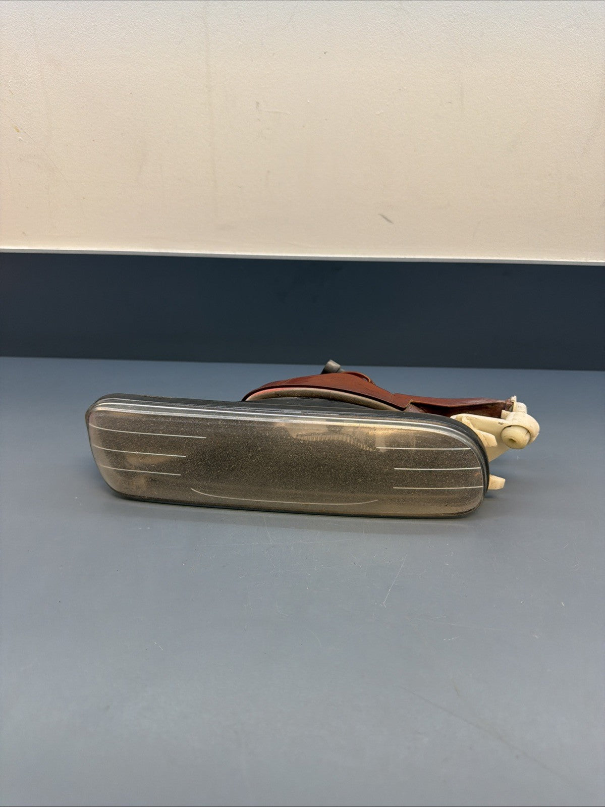 Bmw E46 Fog Light Assembly Early Sedan Right Passenger OEM 99-01 323 325 328 330