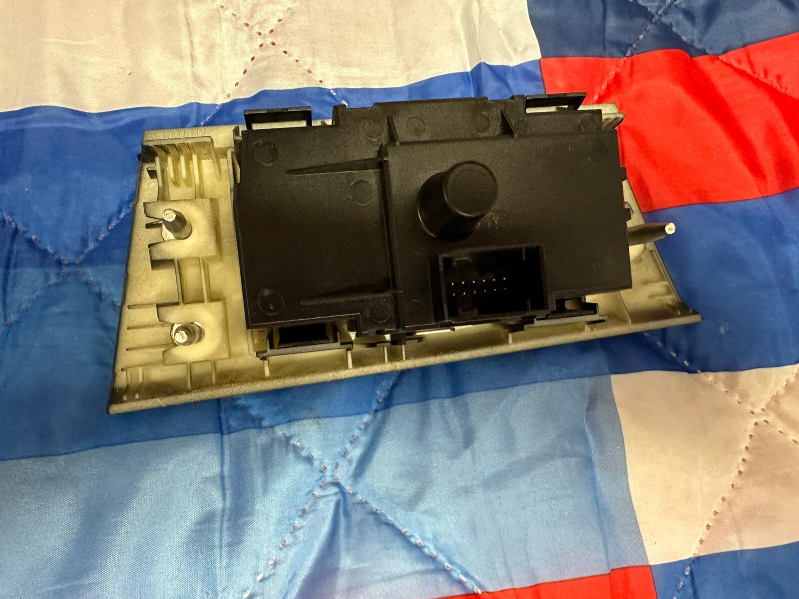 06-11 BMW 325i 328i 330i 335i HEADLIGHT FOG LIGHT CONTROL SWITCH OEM 6938864