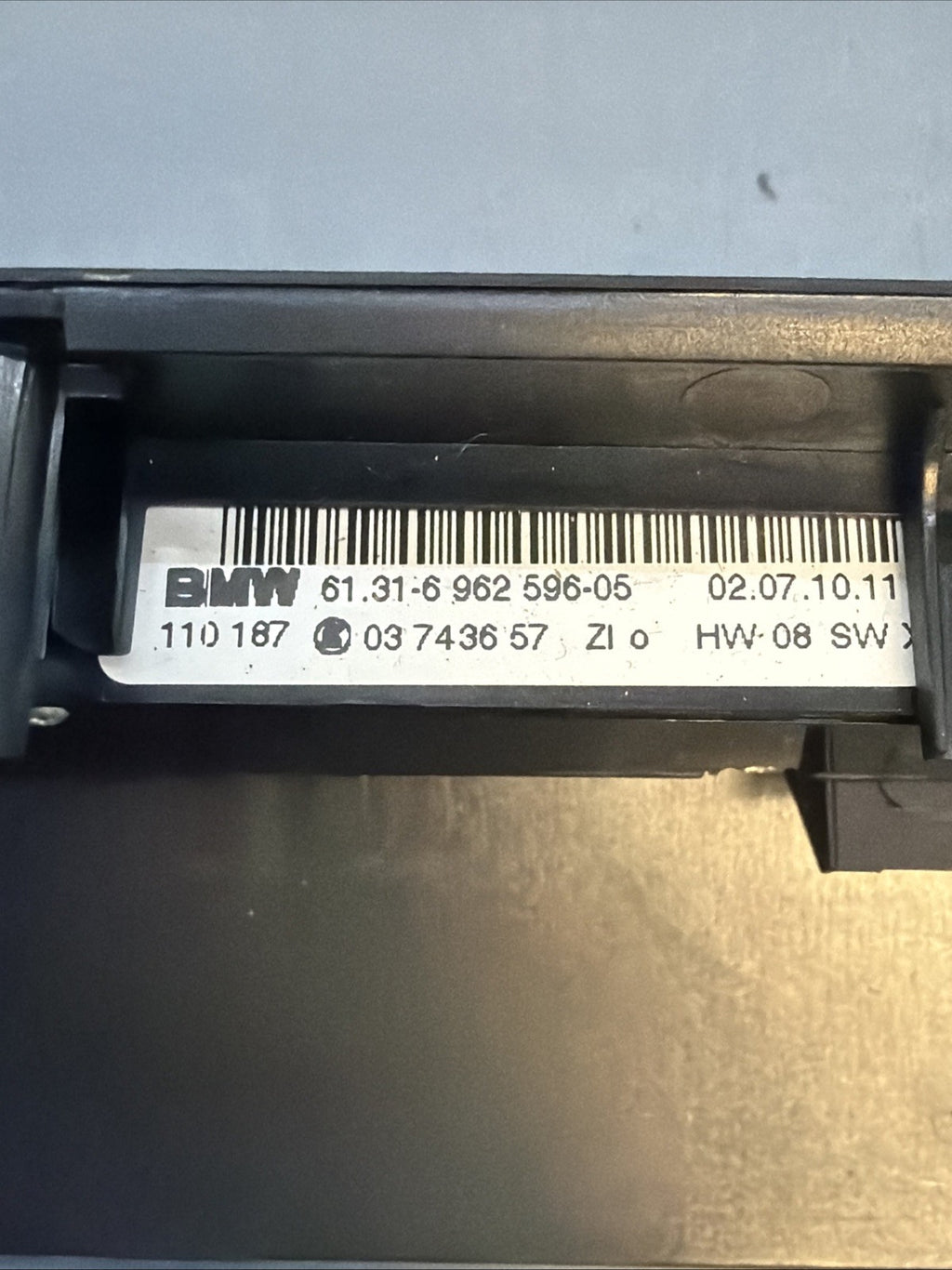 06-13 BMW E90 E92 E93 328 335 Dashboard Center Switch Trim Cover Black 6962596