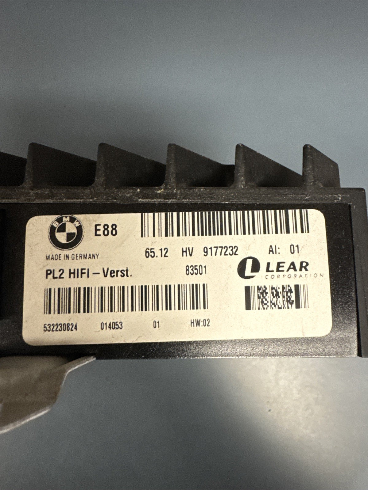 08-13 BMW E88 128i 135i Convertible Radio Audio Amplifier Unit 9177232 OEM