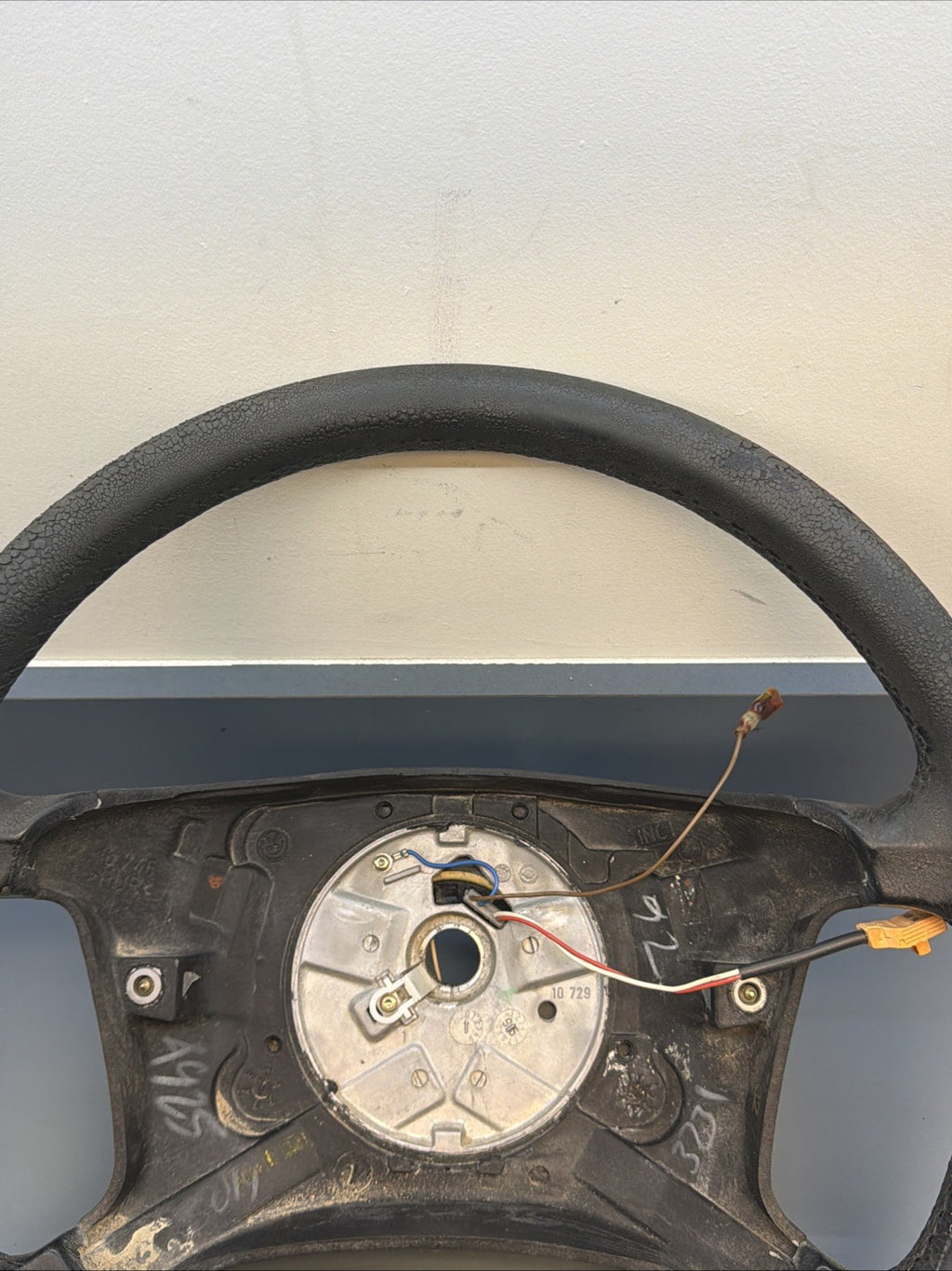 95-99 BMW E36 3-Series Z3 Factory 4-Spoke Standard Leather Steering Wheel OEM