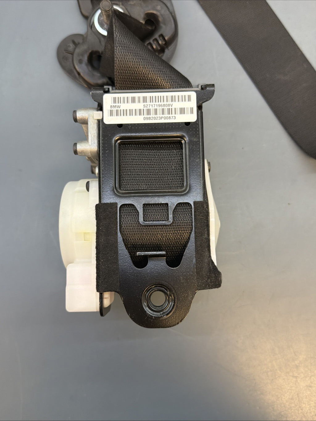 07-13 BMW X5 Front Right Passenger Seat Belt Retractor OEM S2717196808V
