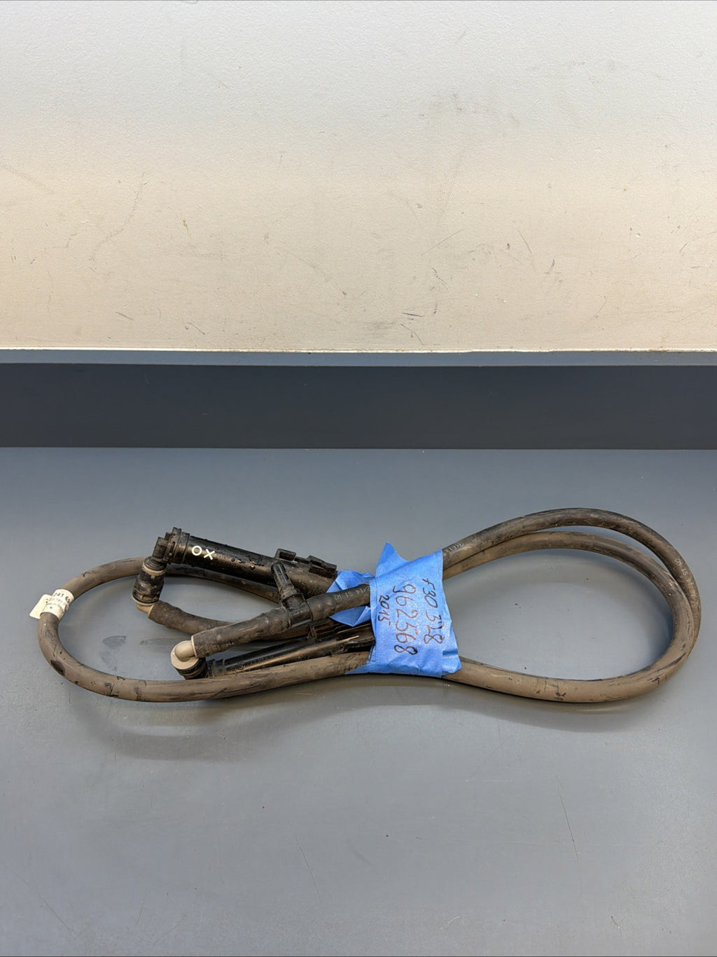 2013-2016 BMW 328I XDRIVE F30 - Headlight Washer HOSE / LINE 7241690
