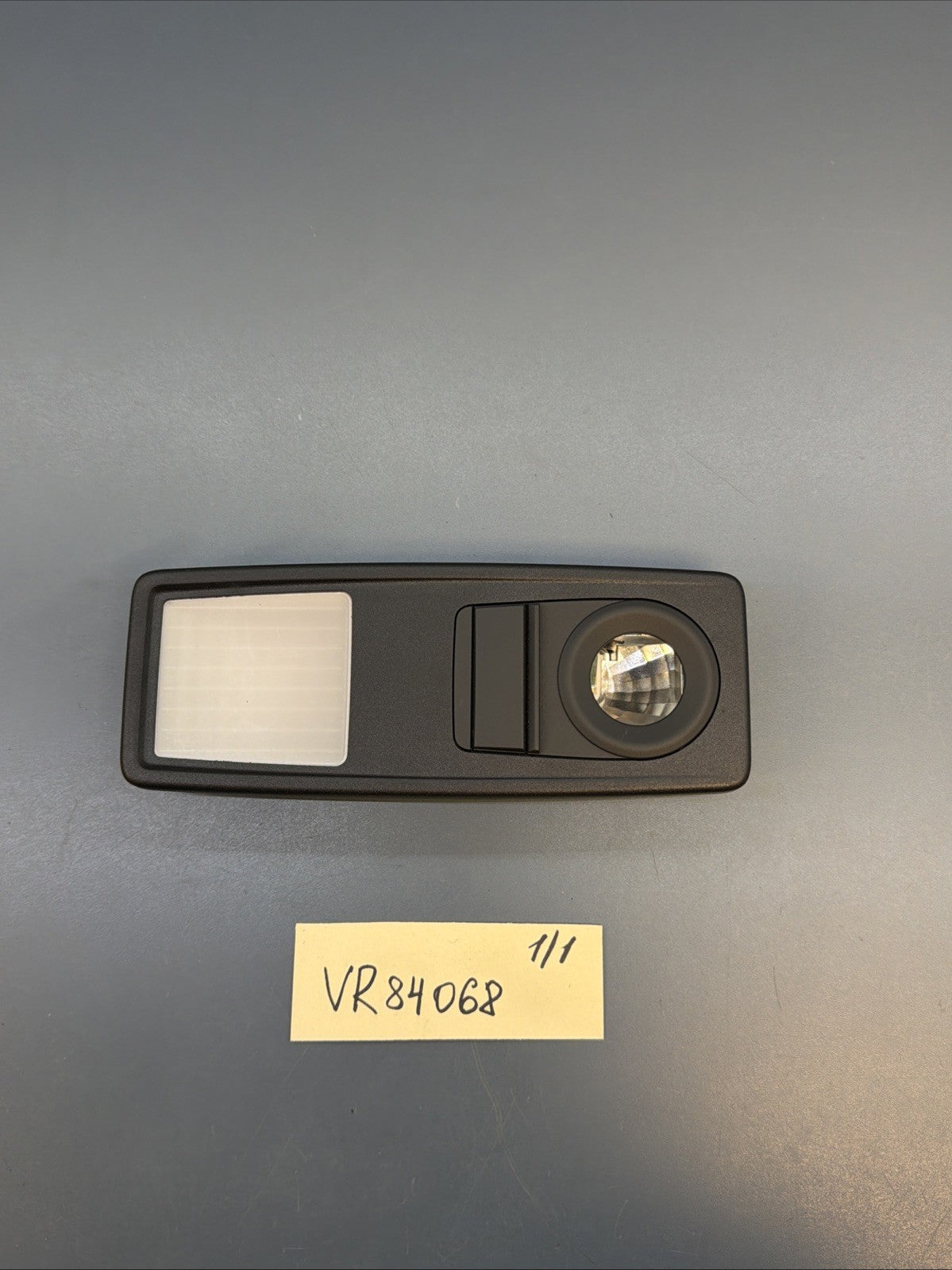 2012 -2015 BMW X1 RIGHT REAR READING LIGHT LAMP OEM 9202920