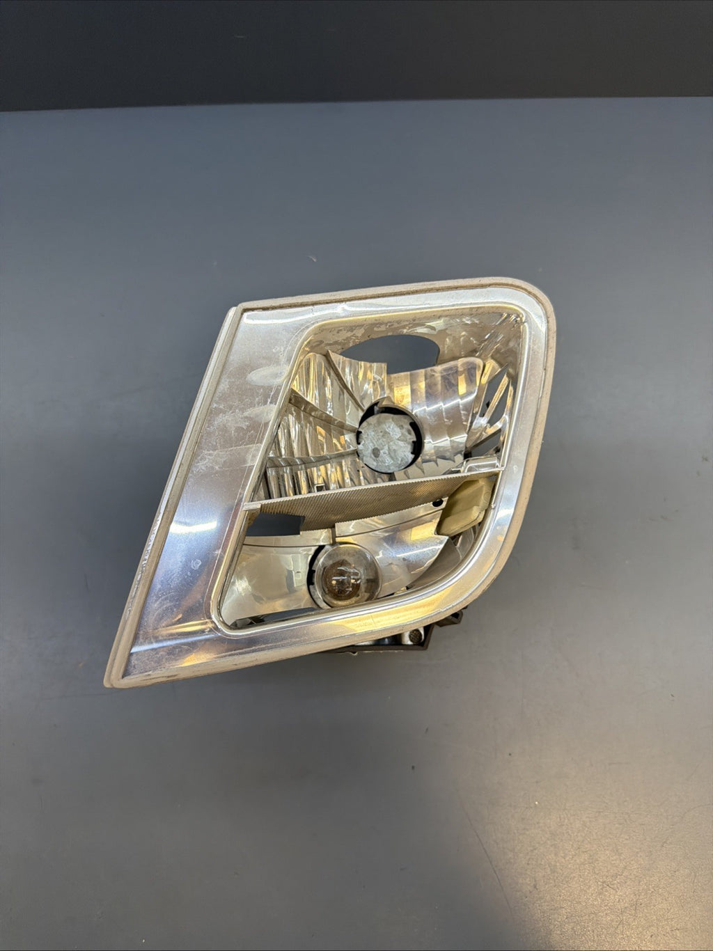 2001-2006 BMW 325i 330i M3 Right Tail Light Bulb Carrier 63218374810 OEM