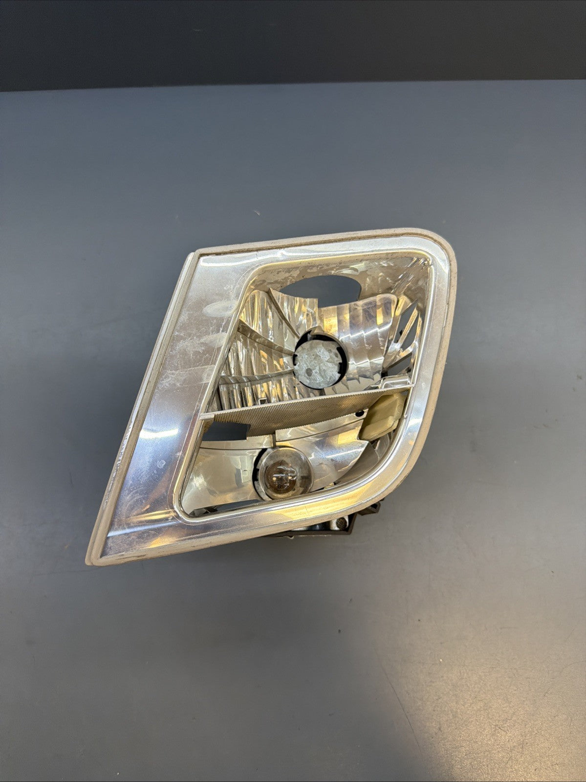 2001-2006 BMW 325i 330i M3 Right Tail Light Bulb Carrier 63218374810 OEM
