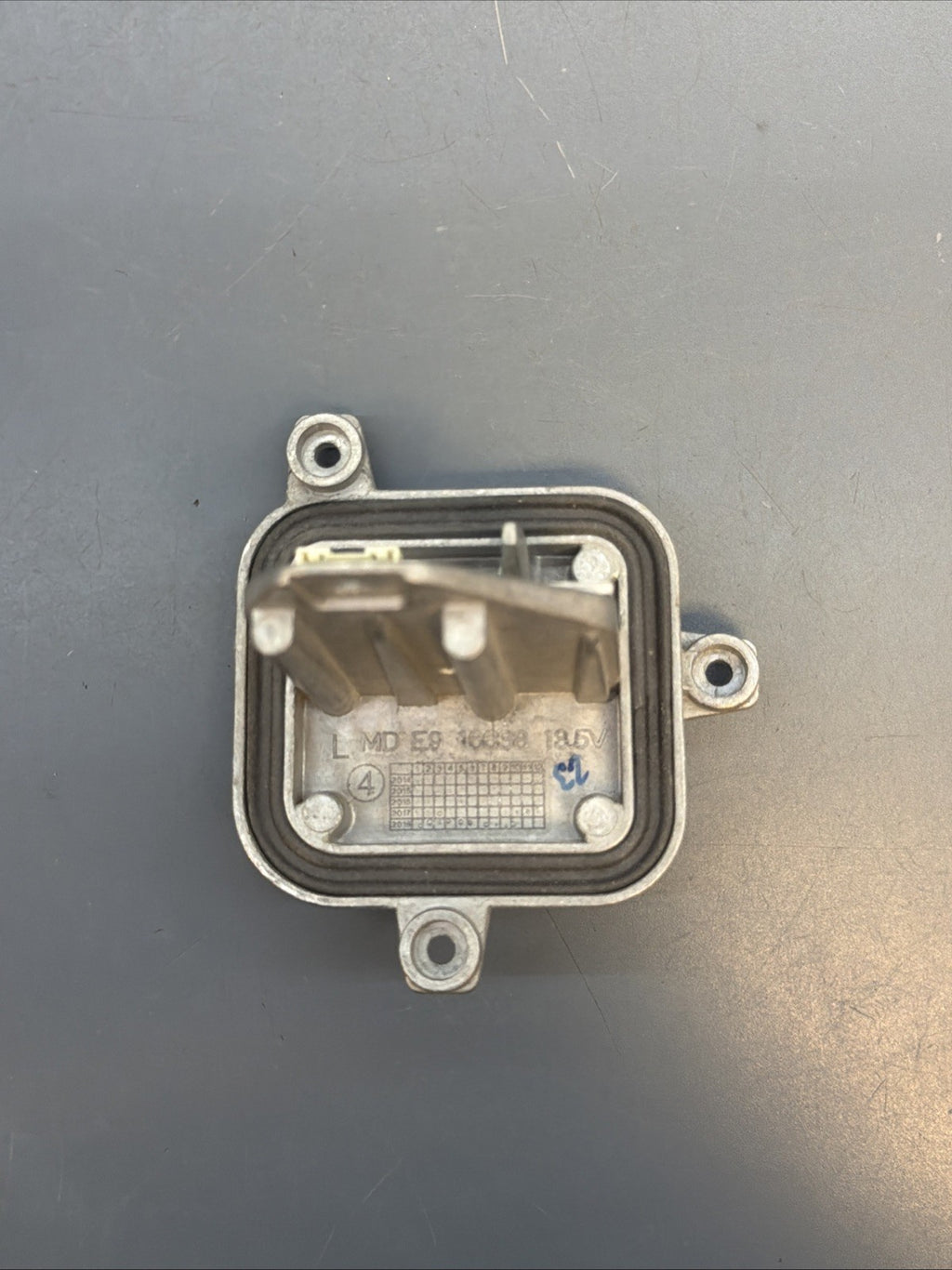 17-23 BMW X1 X2 F39 F48 LED LEFT Headlight Lights Control Unit Module 90132031