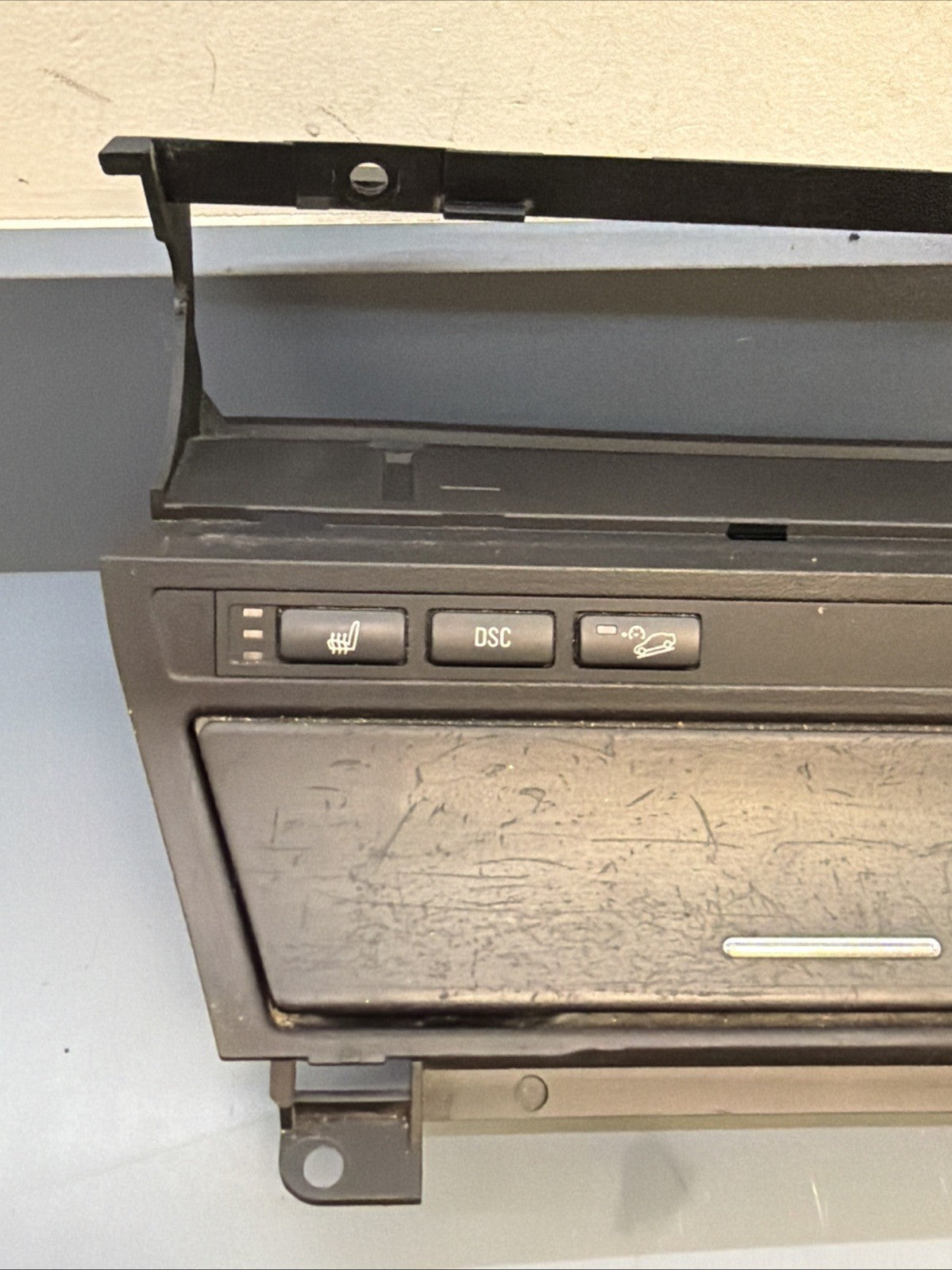 01-06 BMW E46 3-SERIES DASH CENTER CONSOLE ASH TRAY 8268887 OEM