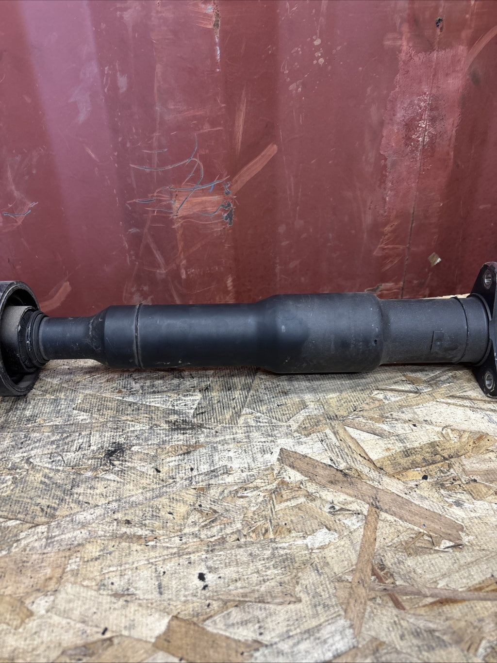 OEM Rear Drive Shaft Prop Drive Shaft For BMW 3 SERIES E90 2610 7573482 AWD