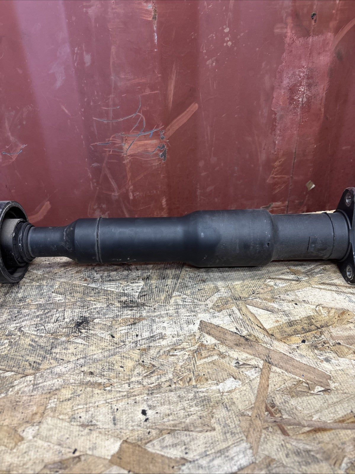 OEM Rear Drive Shaft Prop Drive Shaft For BMW 3 SERIES E90 2610 7573482 AWD