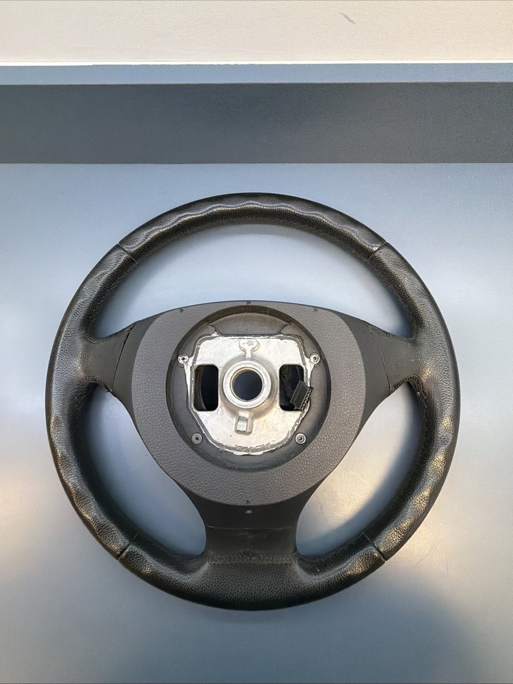 BMW E60/E61 5 SERIES BLACK LEATHER STEERING WHEEL OEM BMW 6078894
