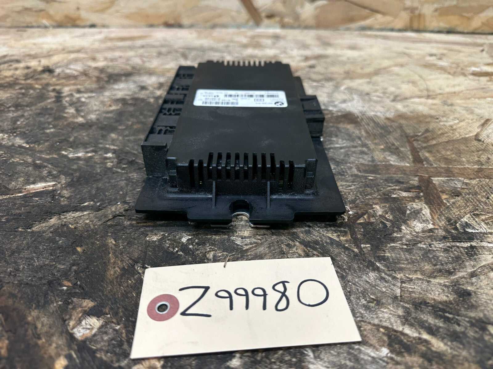 BMW 2006-2008 E90 PRE LCI FOOTWELL LIGHTING CONTROL MODULE OEM 9166709