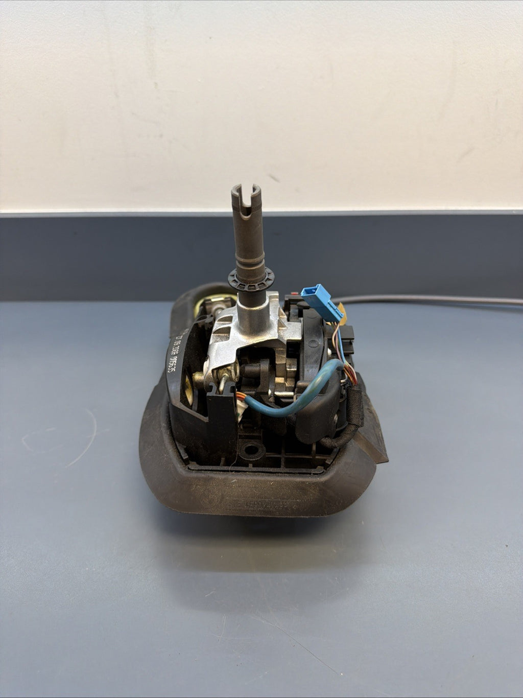 06-13 BMW 328I E92 E90 AUTOMATIC TRANSMISSION GEAR SHIFTER 7563658 OEM