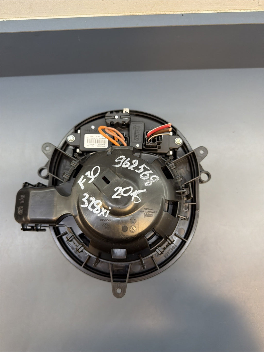 14-20 BMW F22 F30 F32 F80 F82 228 335 430 M3 M4 AC Heater Blower Motor 9319919