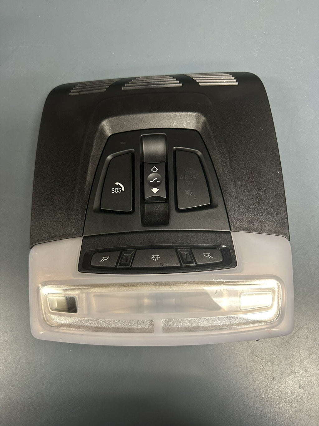 12-20 BMW F22 F36 F32 F30 M4 M235 435 Roof Console Dome Light SOS Switch 9321472