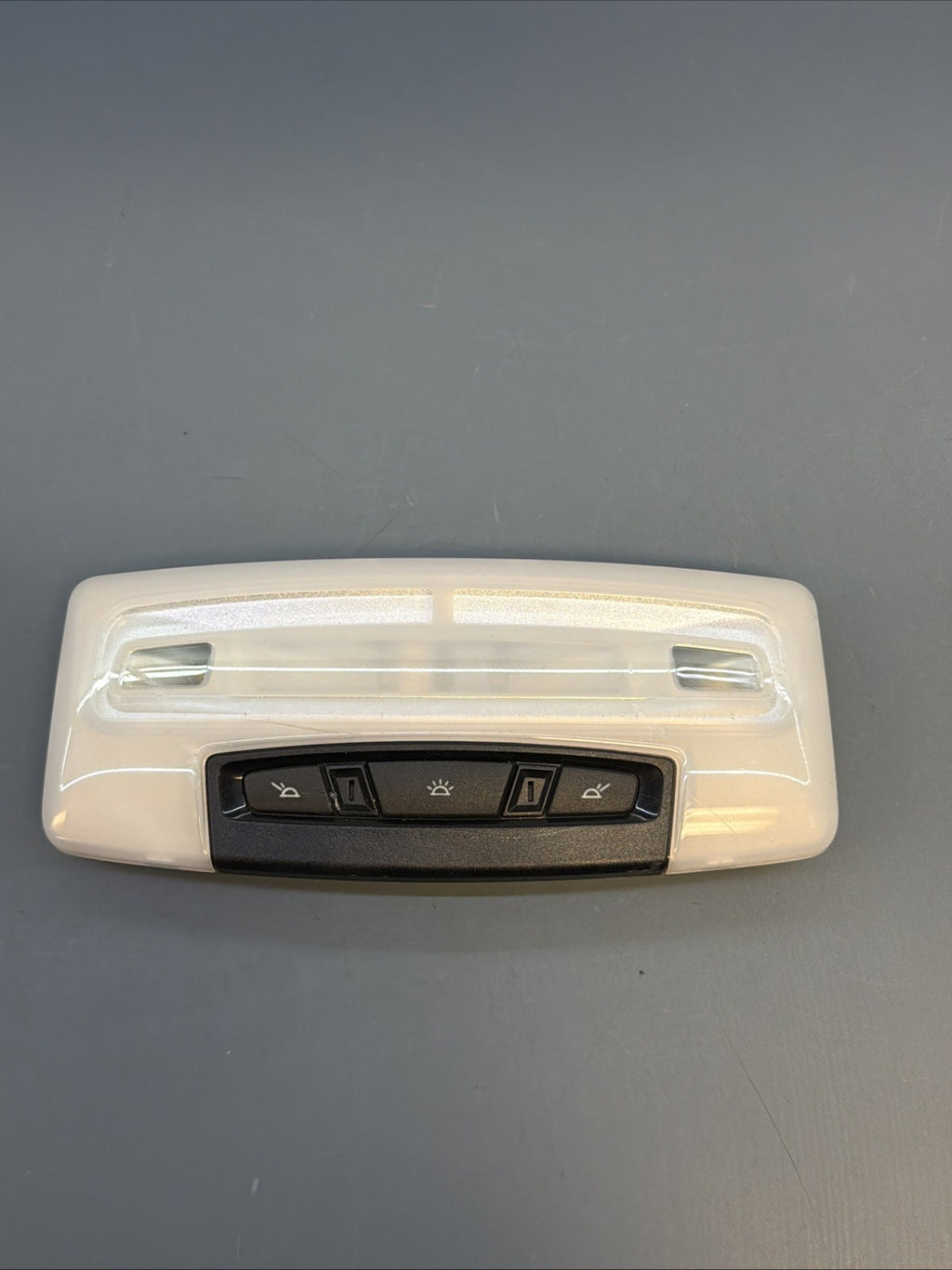 BMW F30 2012-2019 REAR OVERHEAD DOME LIGHT SWITCH OEM 179349-00