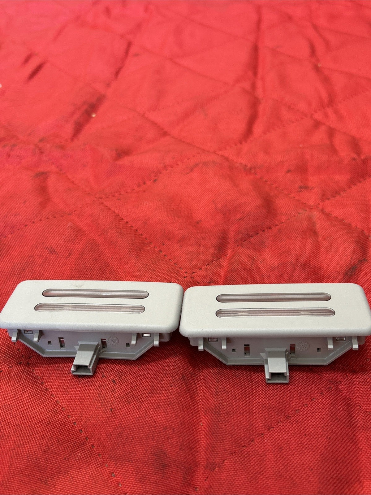 06-11 BMW E60,E61,E90,E91,E92 SUN VISOR INTERIOR LIGHT 6962011 SET OF 2 GREY
