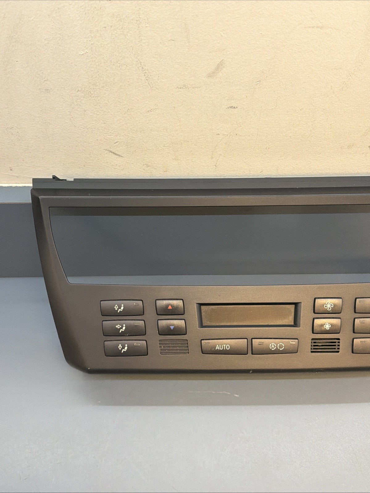 BMW 03/10 E83 X3 FRONT CENTER CONSOLE CLIMATE CONTROL PANEL BLACK OEM 3417544