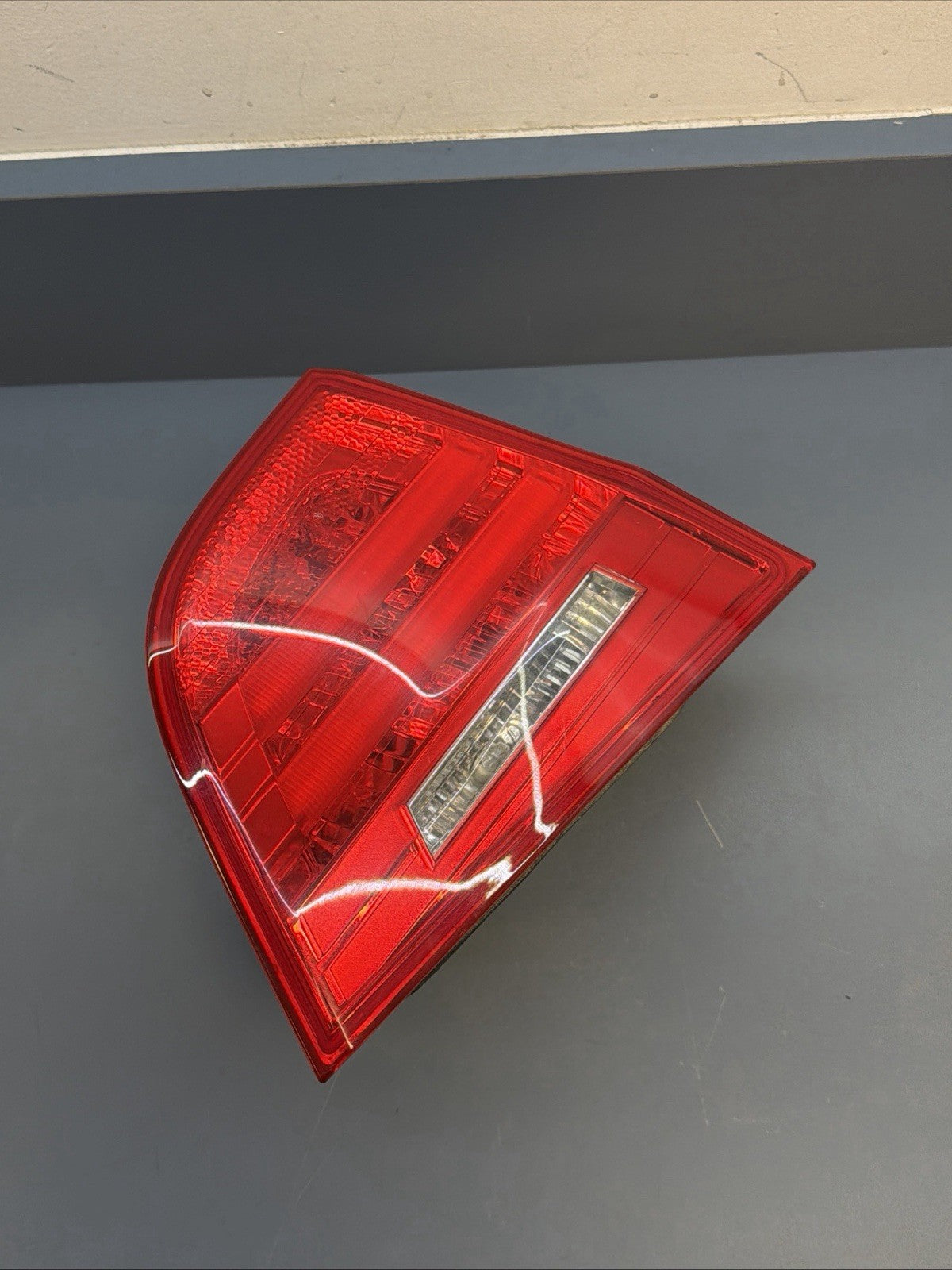 2009-2011 BMW E90 Lci 328i 335i Sedan Left Driver Rear Trunk Light 7289427 OEM