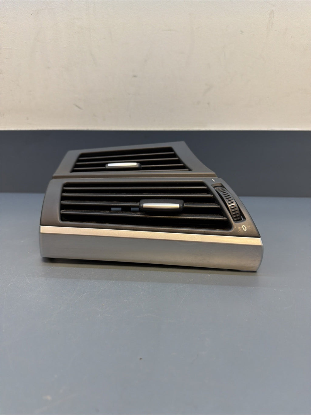07-13 BMW E70 E71 X5 X6 Dash Air Vent Grille Left Driver Side Unit 7161803 OEM