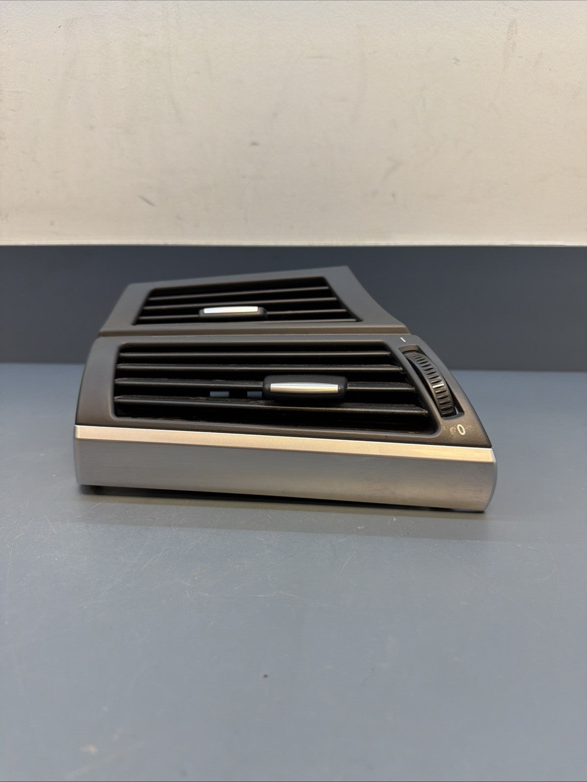 07-13 BMW E70 E71 X5 X6 Dash Air Vent Grille Left Driver Side Unit 7161803 OEM