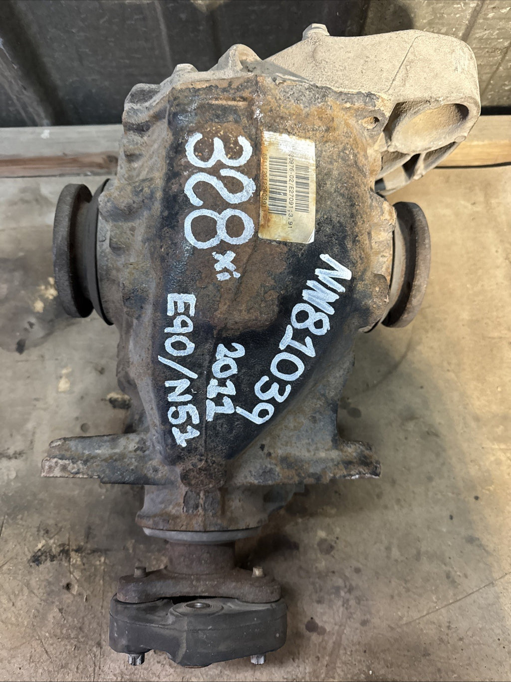 2009-2011 BMW 328I XDRIVE REAR AXLE DIFFERENTIAL FINAL DRIVE 3.91 AWD OEM