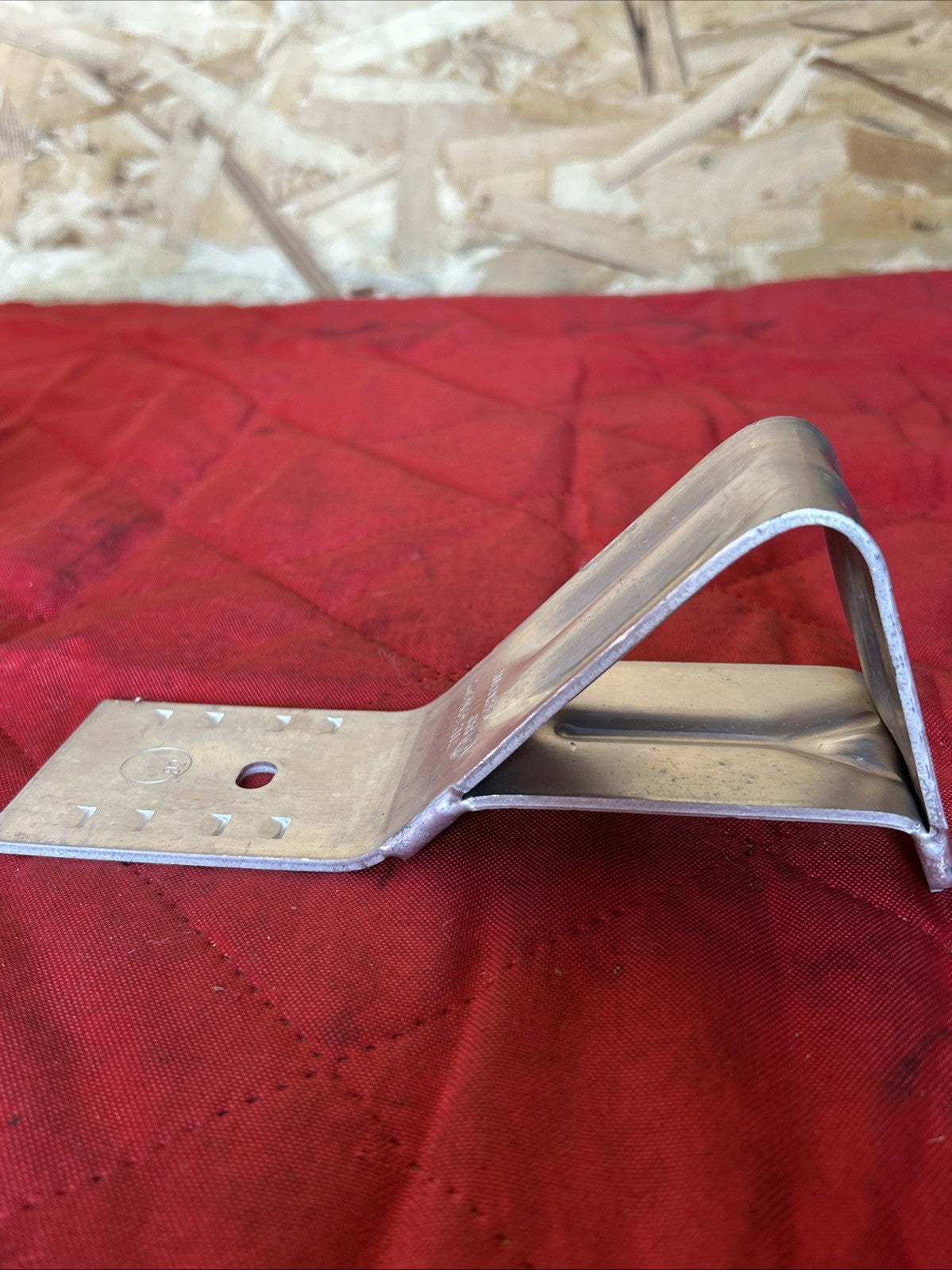 NEW BMW 3 E46 X3  TIRE WHEEL CHOCK 71126756392