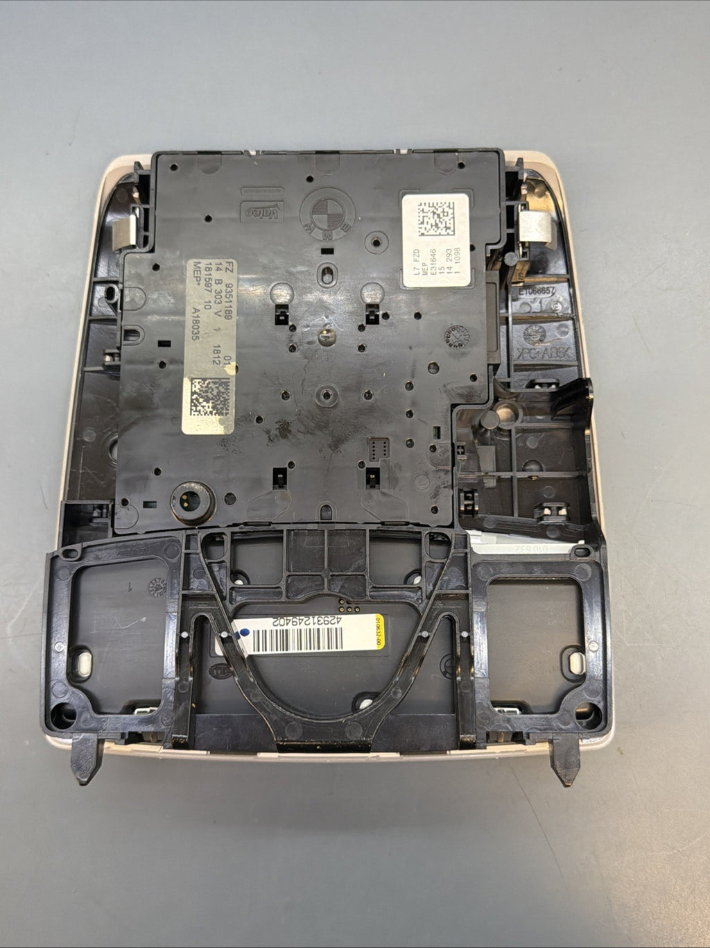 BMW F30 2012-2019 REAR OVERHEAD DOME LIGHT SWITCH OEM 9351189