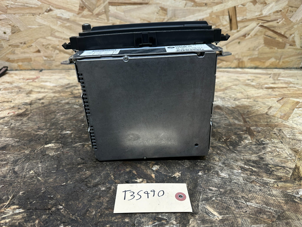 BMW 2006-2009 BROKEN FOR PARTS E90 NAVIGATION CD RADIO PLAYER OEM 9170722