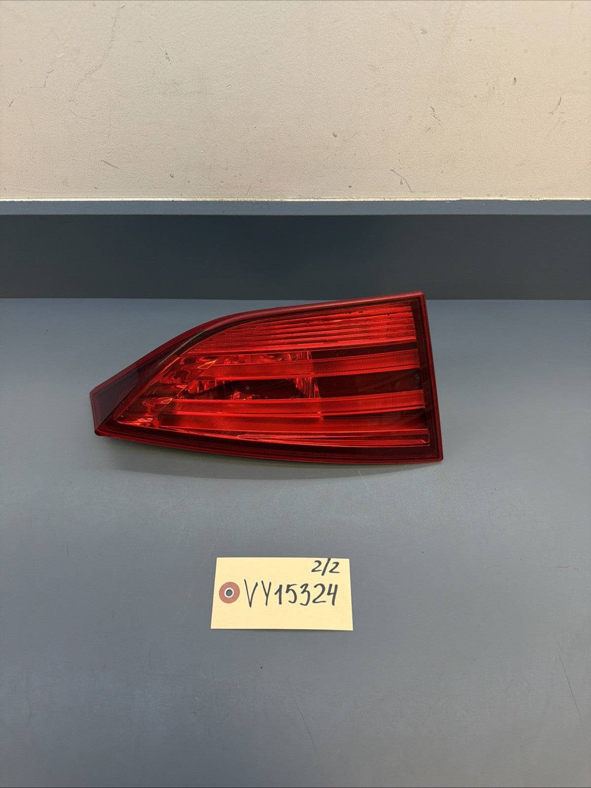 2012-2015 BMW X1 E84 LEFT SIDE DRIVER INNER TAIL LIGHT OEM 2990113