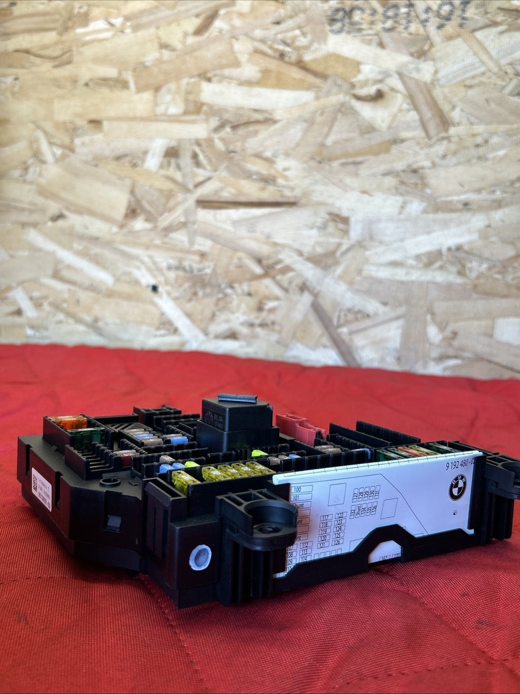 BMW 2011-2017 F25 X3 REAR TRUNK FUSE JUNCTION BOX OEM 9210859