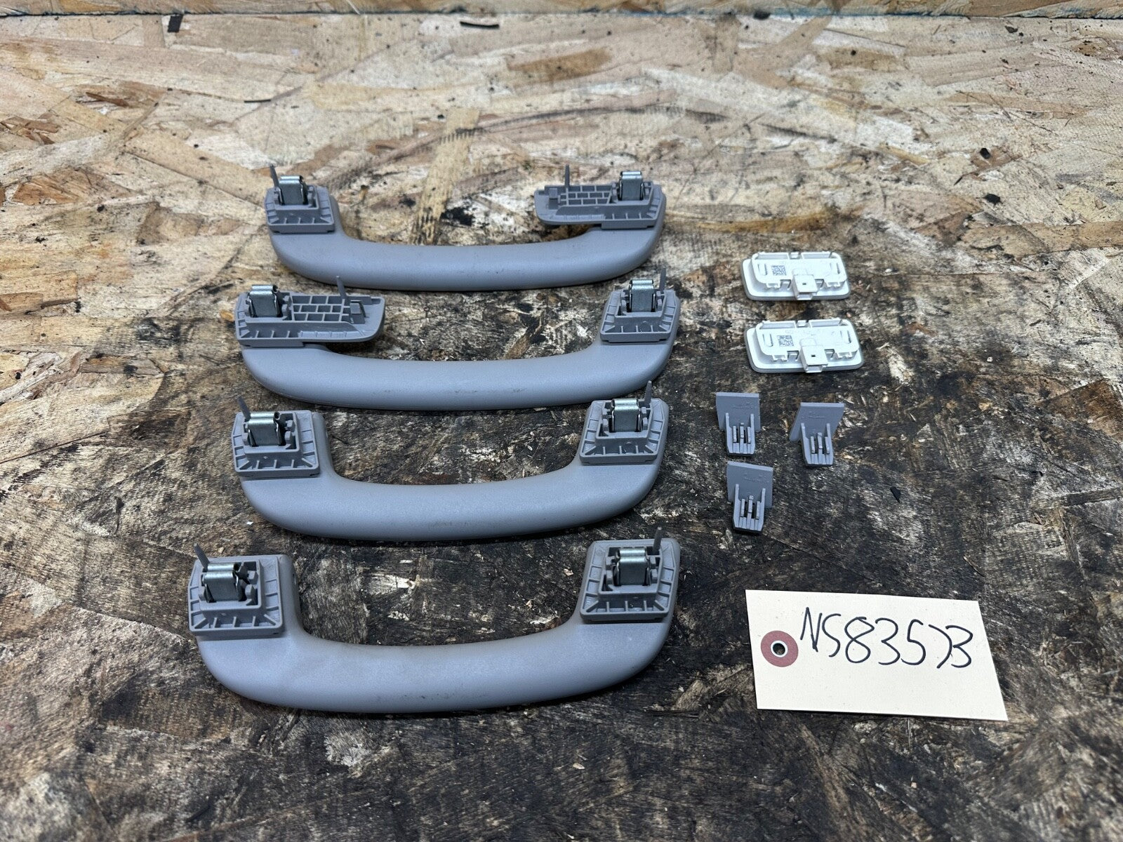 BMW F30 INTERIOR GRAB HANDLE AND CLIPS SET FRONT AND REAR LIGHT GRAY OEM